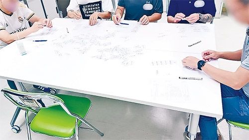 菜鳥社工與資深同路人義工